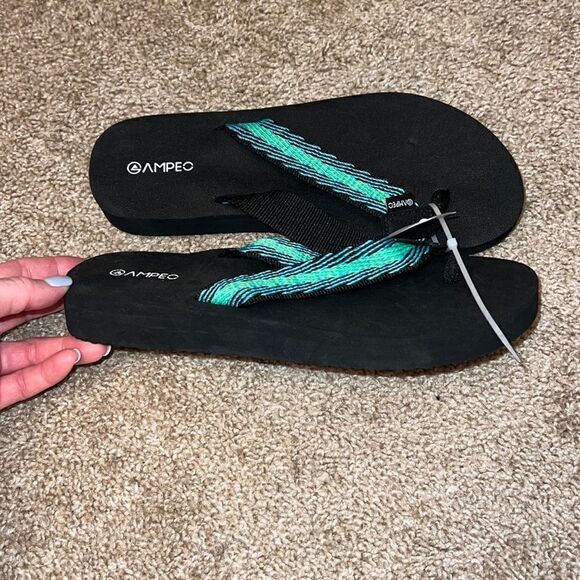 Ampeo sandals  - Picture 1 of 4